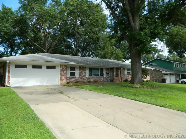 1416 Lariat Dr, Bartlesville, OK 74006
