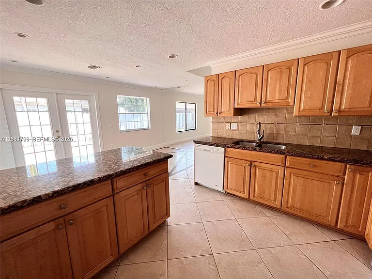 9554 Biscayne Park Ct #9554 — Photo 7