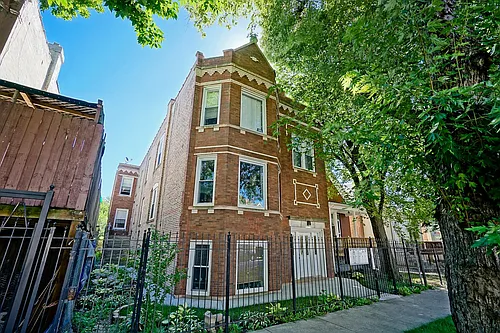 1341 N Lawndale Ave #2R Photo 1