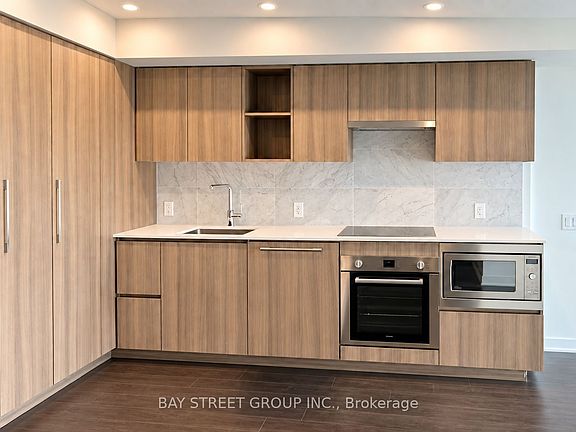 5th image of 19 Bathurst St #1608