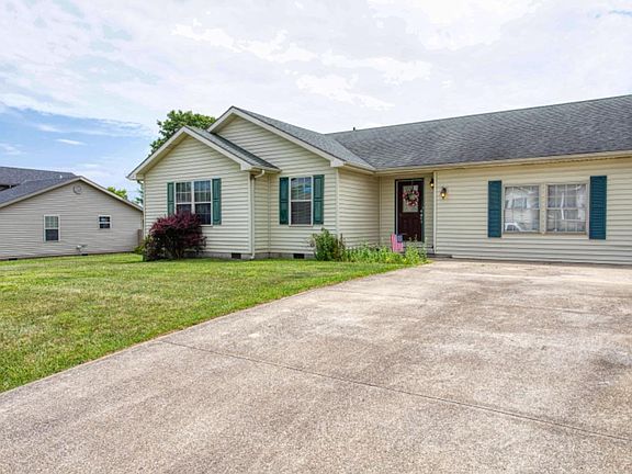 2nd image of 279 Woodland Ln
