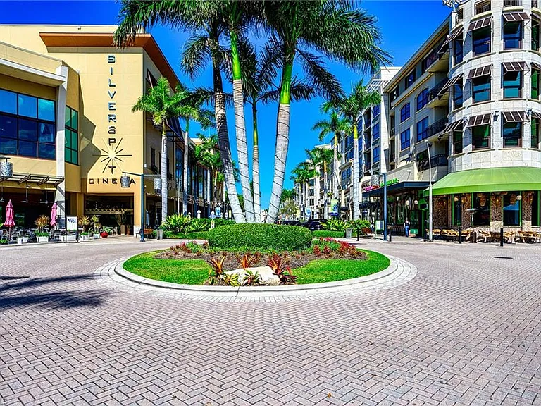 586 Beachwalk Cir #O-205 — Photo 34