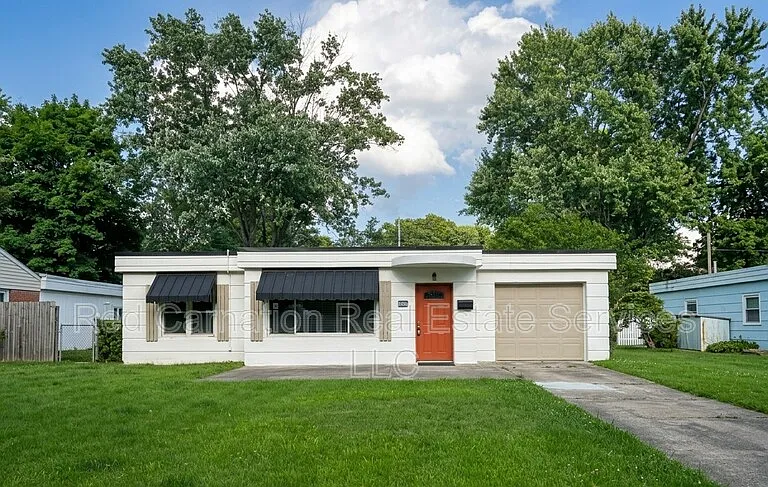 1434 Antoinette Ave — Photo 4