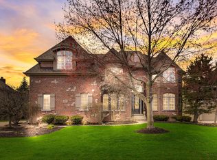 609 Nanak Ct, Naperville, IL 60565