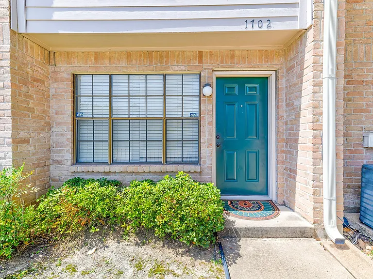14600 Fonmeadow Dr #1702 — Photo 25
