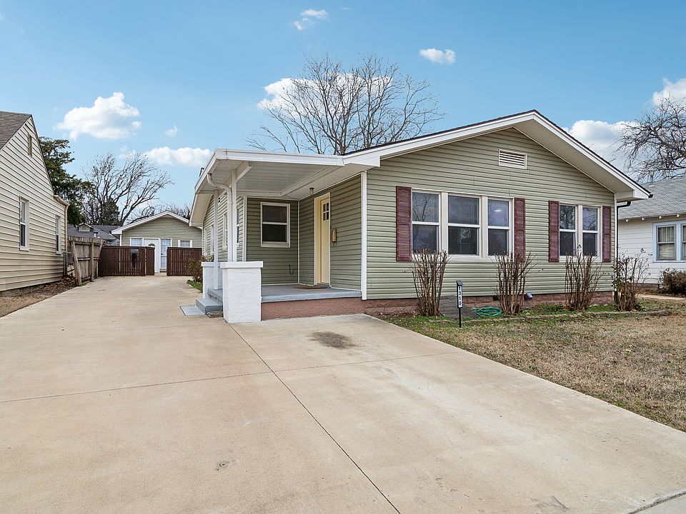 You would park on right side of driveway--left side is for back tenant.