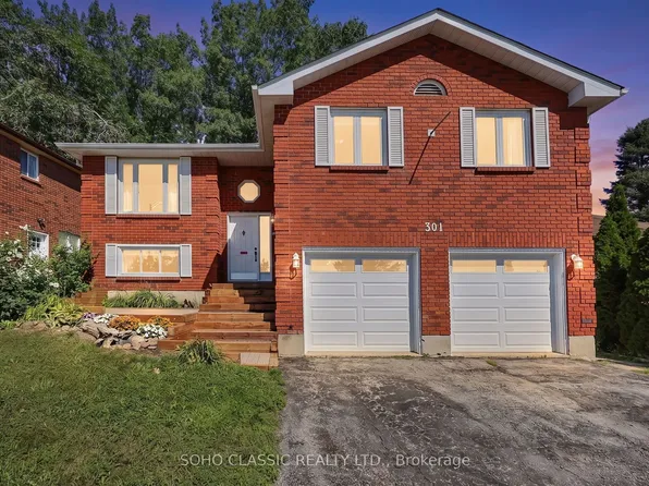 301 Leacock Dr, Barrie, ON L4N 6J8