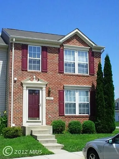 8001 Silver Fox Way photo 1