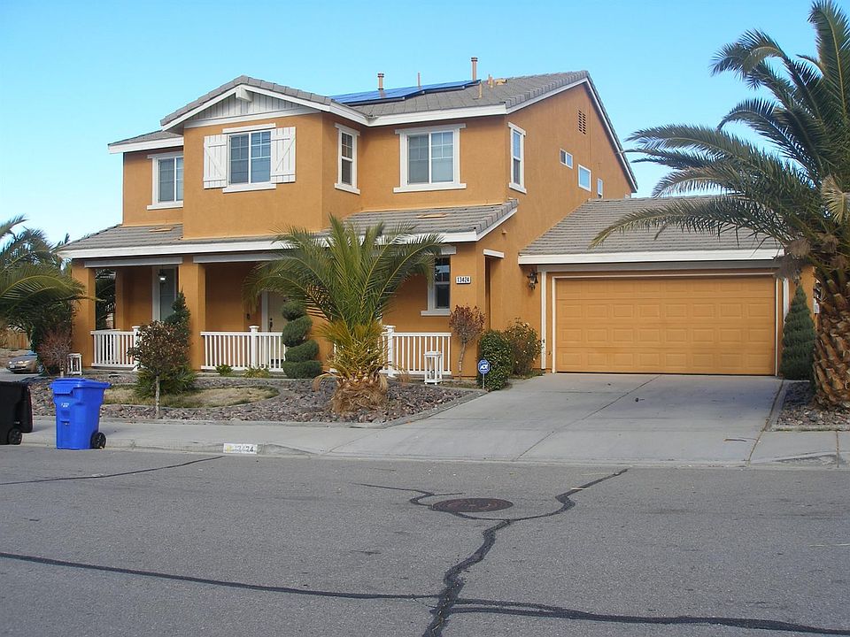 1st image of 13424 Copper St
