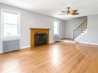 2571 Old Town Rd, Bridgeport, CT 06606