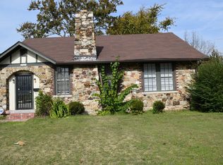 2424 Broad Ave, Memphis, TN 38112