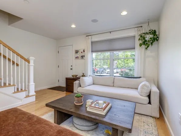 37 Highland Avenue #4, Derry, NH 03038