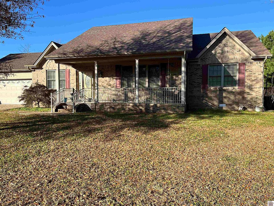 1st image of 160 Chelsea Dr