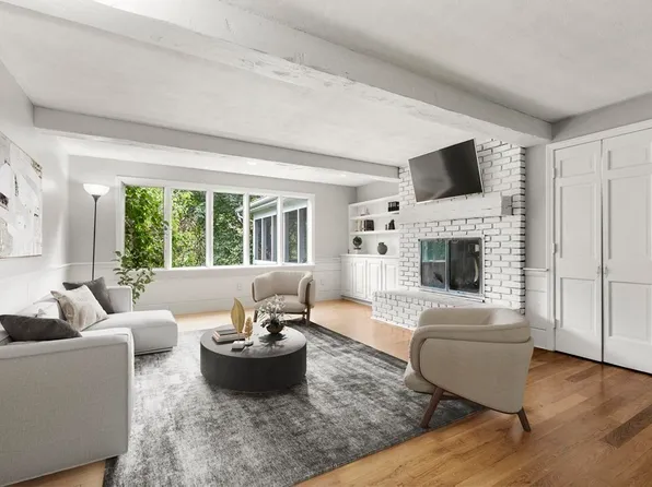 120 Whitcomb Ave, Littleton, MA 01460