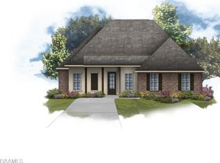 107 Fairdale Dr, Youngsville, LA 70592