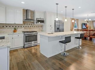 7412 Jamieson Ave, Reseda, CA 91335