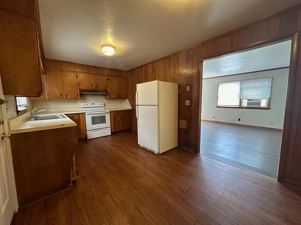 215 Nolens Hill — Photo 2