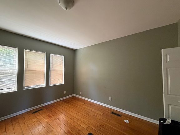4th image of 2612 W Armitage Ave #1