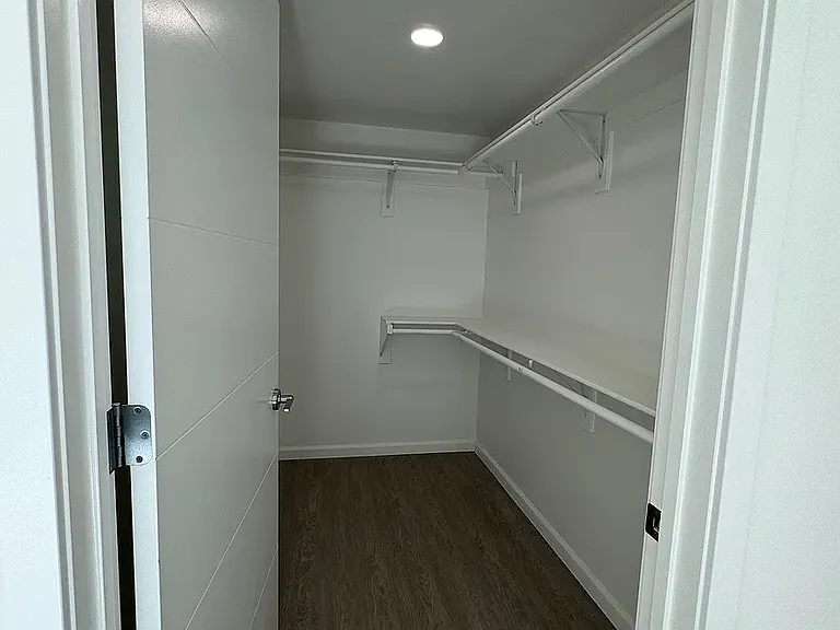 Doran Residences LLC — Photo 9
