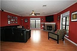 5th image of 7107 Redwood Falls Dr