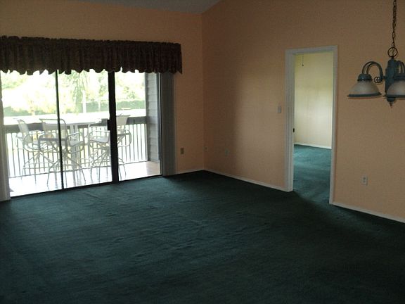 2nd image of 5715 Pelican Pointe Dr APT 4