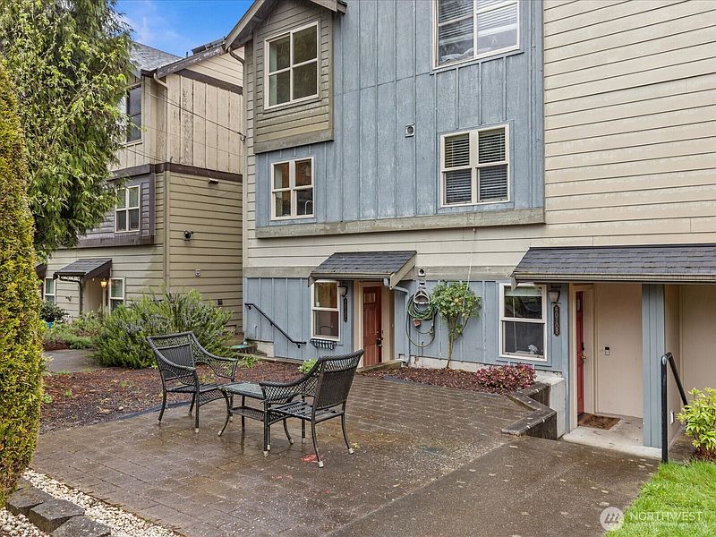 2nd image of 9010 18th Avenue SW #B