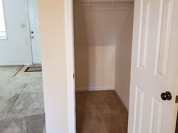 Deep storage closet