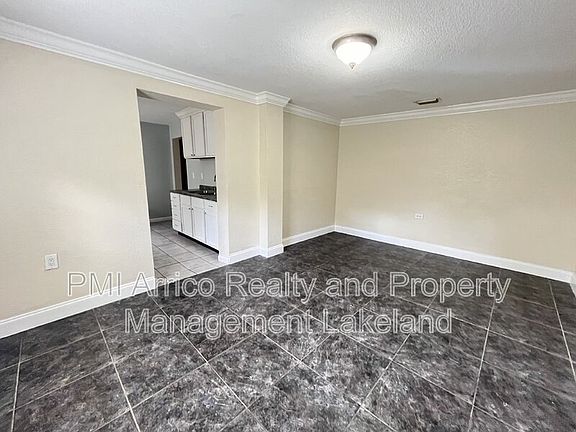 3rd image of 217 McKean St Unit B