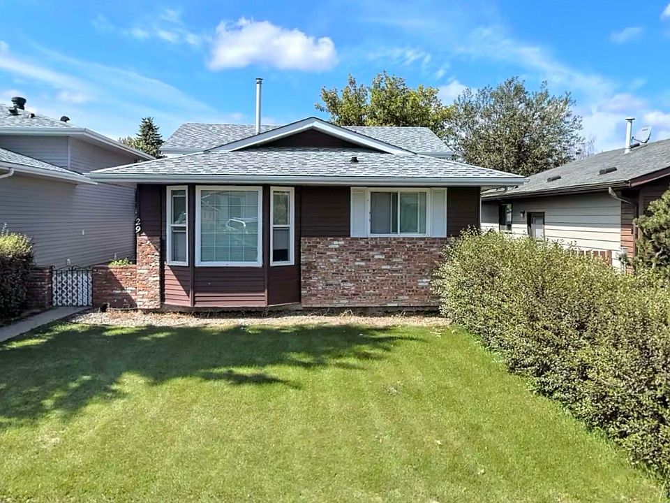 29 Westglen Cres S, Spruce Grove, AB T7X 1W1 | Zillow