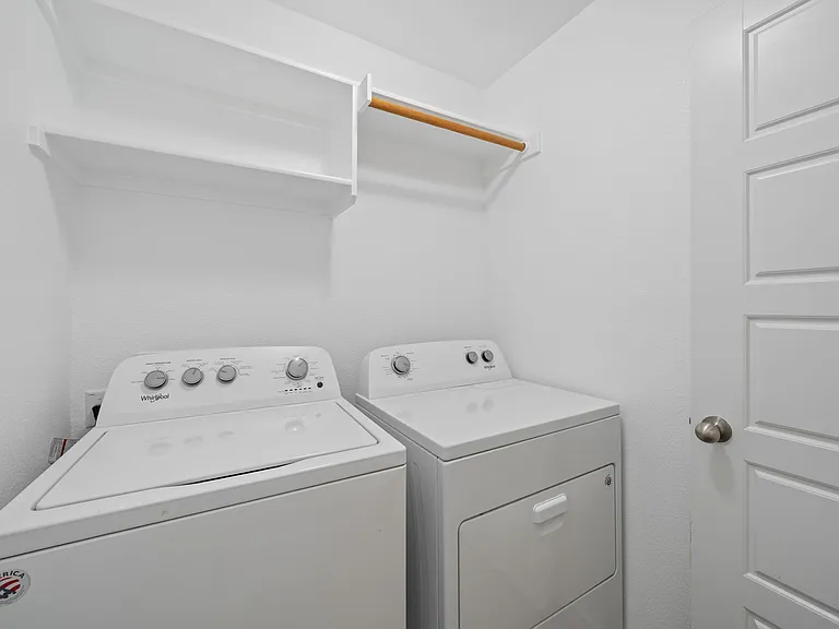 1026 Chad Loop — Photo 39
