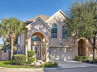 6426 E Linpar Ct, Houston, TX 77040