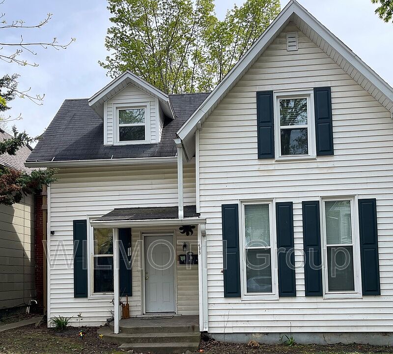 1st image of 405 W Main St #3
