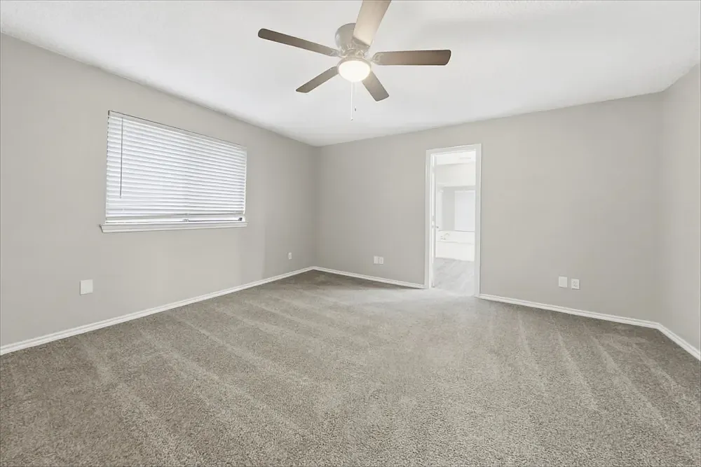 3 bed, 1732 sqft, $1,400 — Photo 3