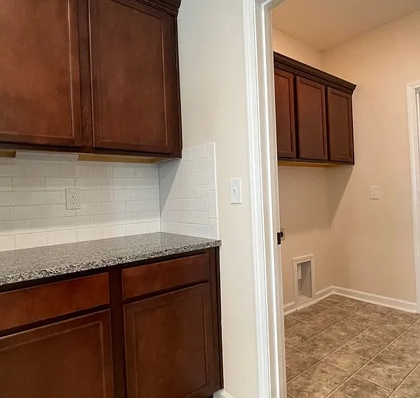 303 Starling Ave — Photo 22