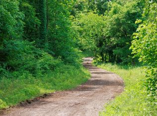 582 Cedar Bend Rd, Beechgrove, TN 37018