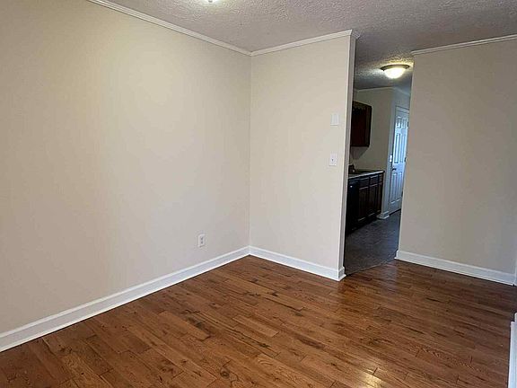 3rd image of 1775 Patrick Way APT 2