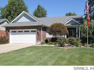 27 Dunlap Cove Dr, Edwardsville, IL