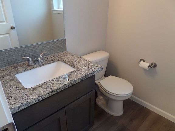 5th image of 3751 Court Q