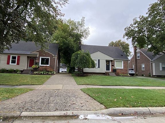 2nd image of 3022 N Connecticut Ave