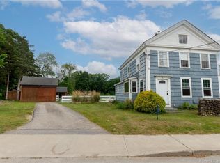 32 Church St, Voluntown, CT 06384