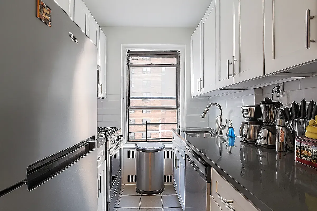 1410 York Avenue — Photo 3