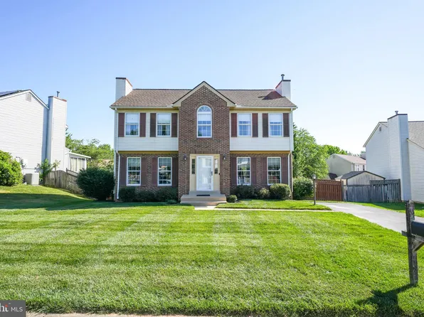 6082 Oust Ln, Woodbridge, VA 22193