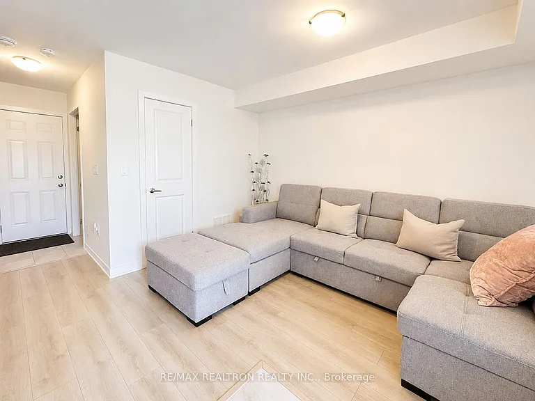 1695 Dersan St #102 — Photo 5