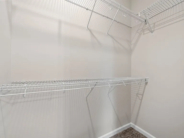 329 Cedar Ct — Photo 23