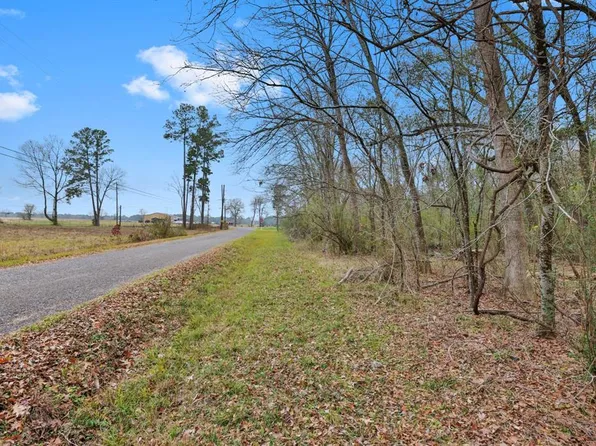 120 Timber Creek Road, New Waverly, TX 77358