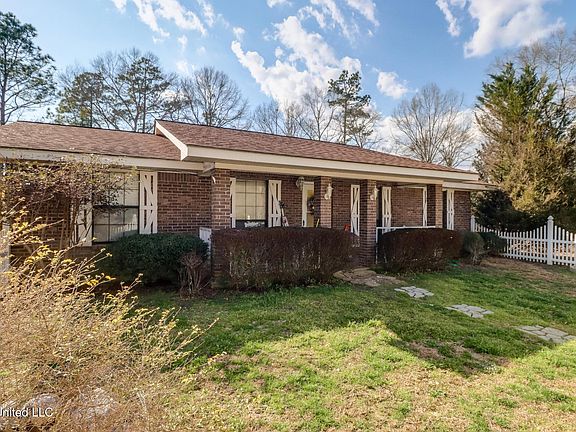 4th image of 123 Carl Taylor Rd