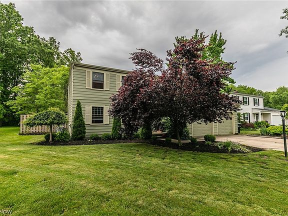 2nd image of 22255 Jonathan Dr