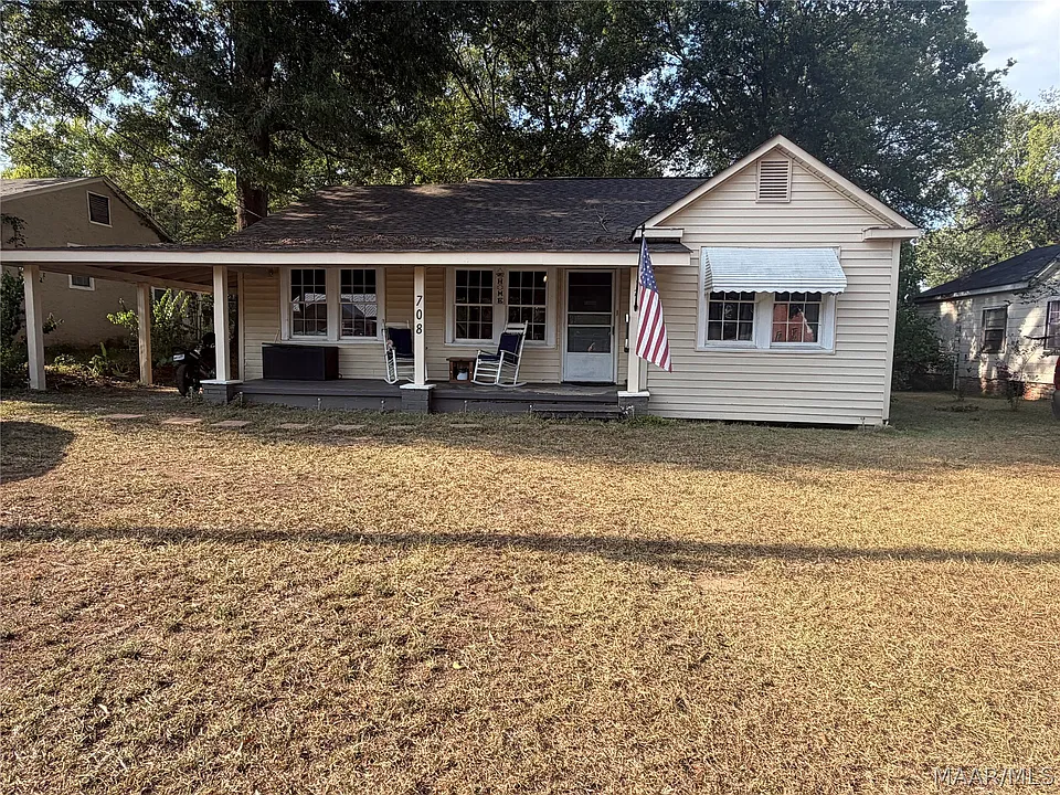 708 Austin St