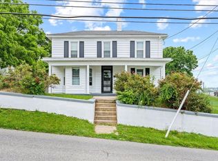 9 E Gay St, Staunton, VA 24401