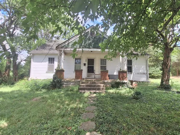 627 6th Ave N, Lewisburg, TN 37091